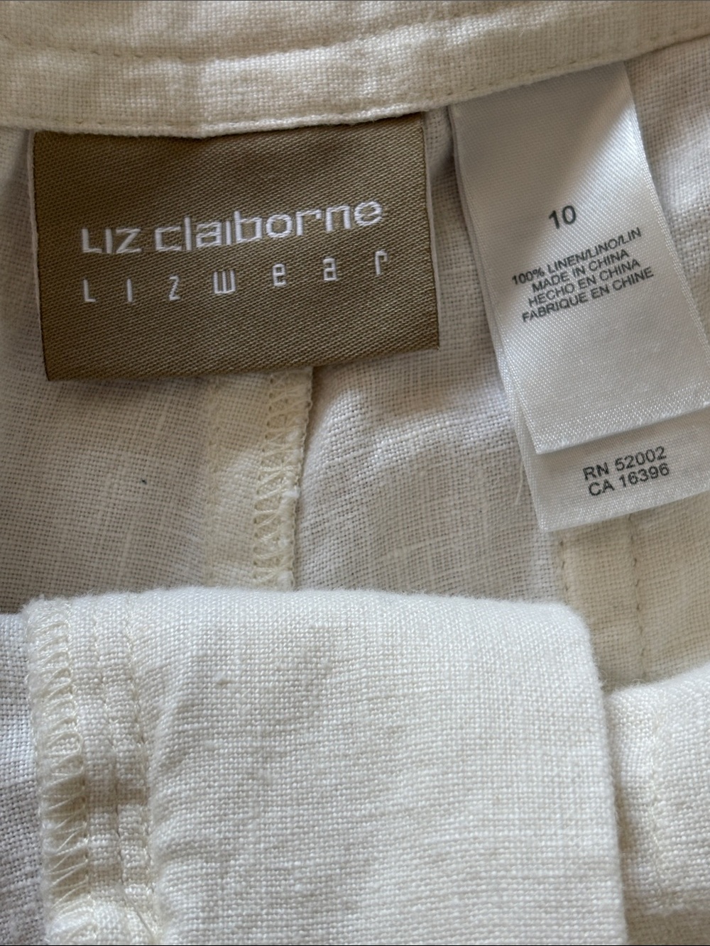 Liz Claiborne Cream Drawstring Linen Shorts - Picture 2 of 7